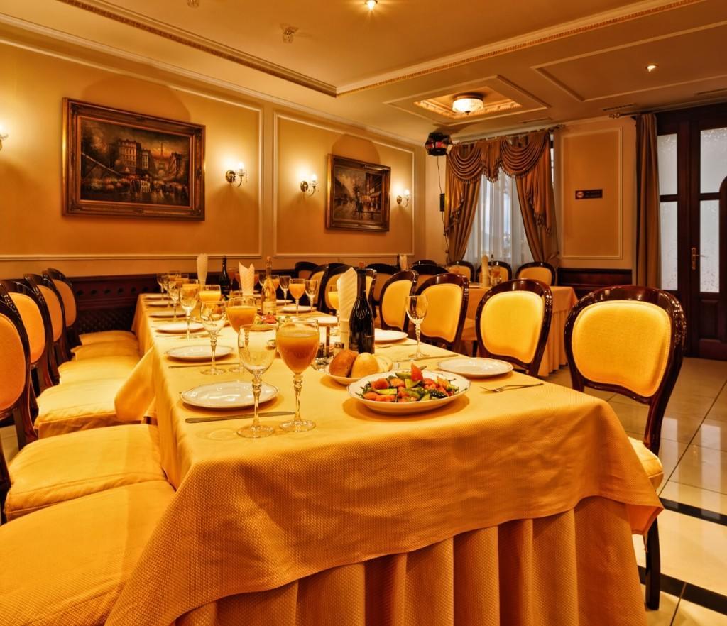 Karpaty Hotel Iaremcea Exterior foto